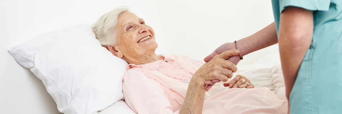 Post-operative Care at Home: How to Recover With a Live-in Carer?