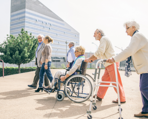 what causes mobility issues in the elderly